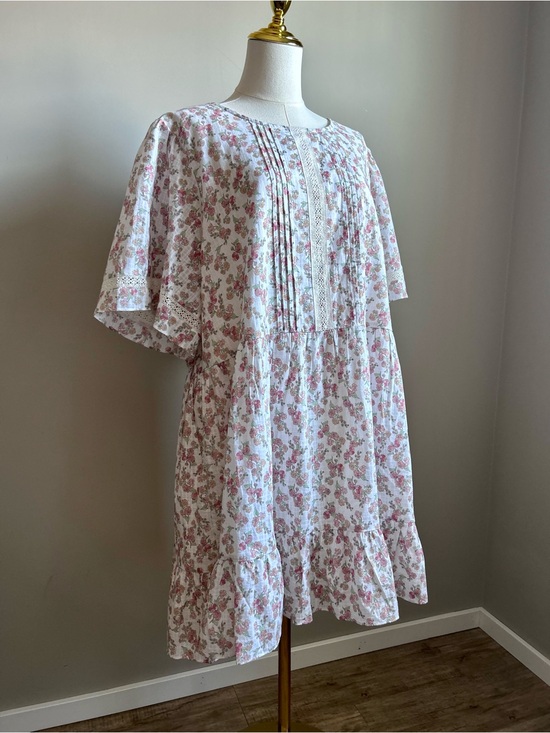 Joe Fresh 🩷 Jillian Harris Dresses & Skirts - Jillian Harris 🩷 White floral Cotton dress flower dainty romantic summer beachy
